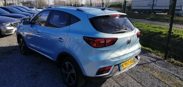 Occasion MG ZS Luxury 105 kW (143 PK) 2021 Blauw Sedan