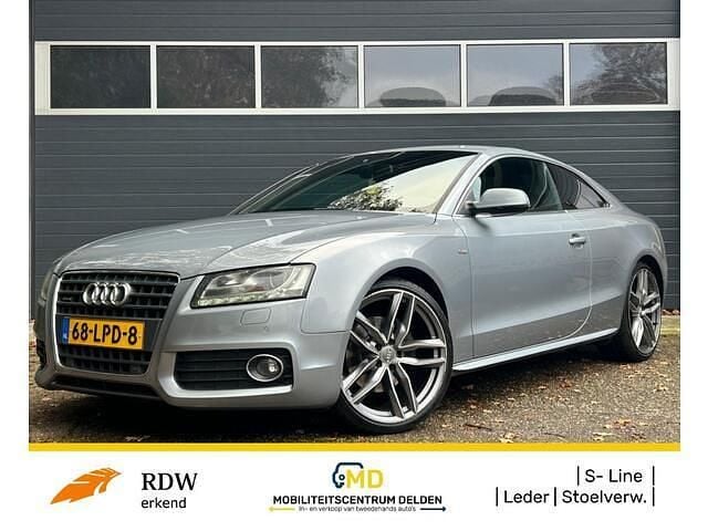 Grijs (metallic) Gebruikt 2010 Audi A5 Coupé | € 7.945 (Goede deal) - Afbeelding 1/4