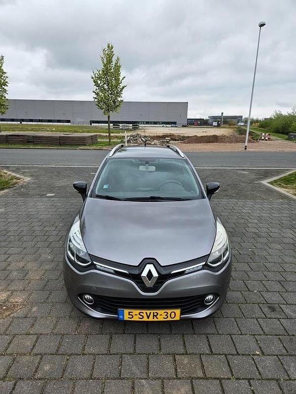 Gebruikt 2013 Renault Clio IV Stationwagen | € 3.000 (Goede deal) - Afbeelding 1/4