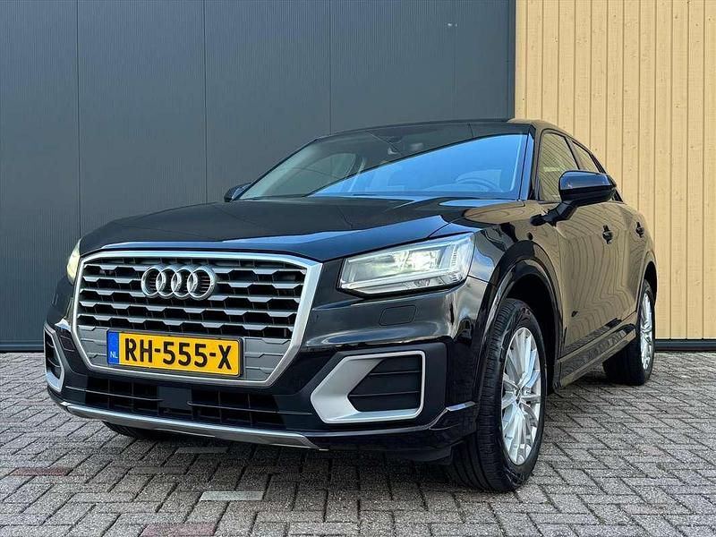 Occasion Audi Q2 Basis 116 PK (85 kW) 2018 Zwart SUV