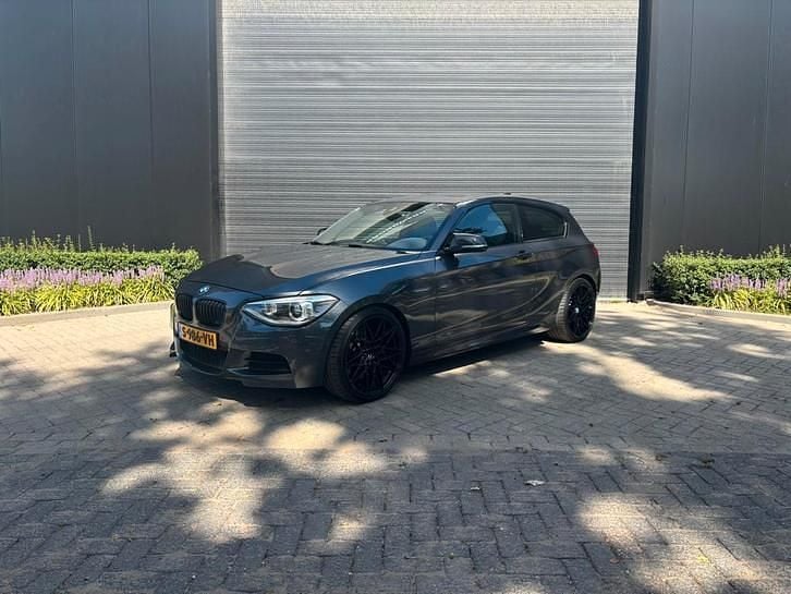 Occasion 2014 BMW M135 Hatchback | € 17.940 (Eerlijke prijs) - Afbeelding 1/4