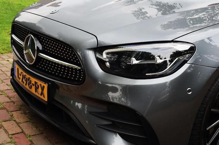 Occasion Mercedes E200 Business 197 PK (144 kW) 2020 Grijs, metallic lak Sedan