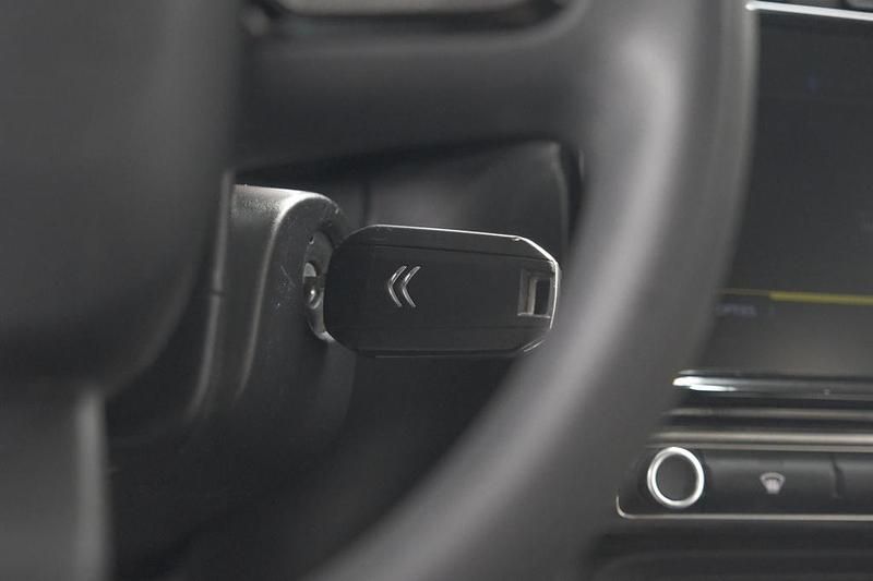 Hatchback Gebruikt 2020 Citroën C3 Feel Hatchback | € 11.700 (Eerlijke prijs) - Afbeelding 1/4