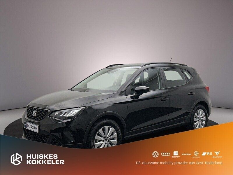 Zwart Gebruikt 2024 Seat Arona CONNECT SUV | € 23.900 (Iets duurder) - Afbeelding 1/4