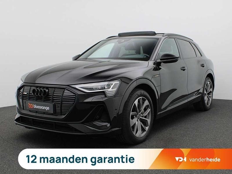 Zwart Gebruikt 2022 Audi e-tron Design SUV | € 41.900 (Eerlijke prijs) - Afbeelding 1/3