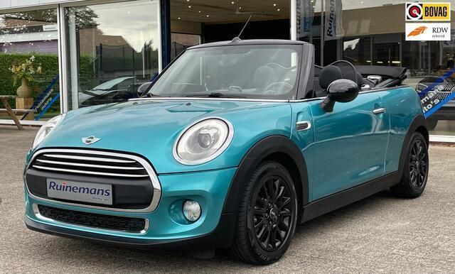 Groen, metallic lak Gebruikt 2016 Mini One Cabriolet Chili Cabriolet | € 13.750 (Eerlijke prijs) - Afbeelding 1/4