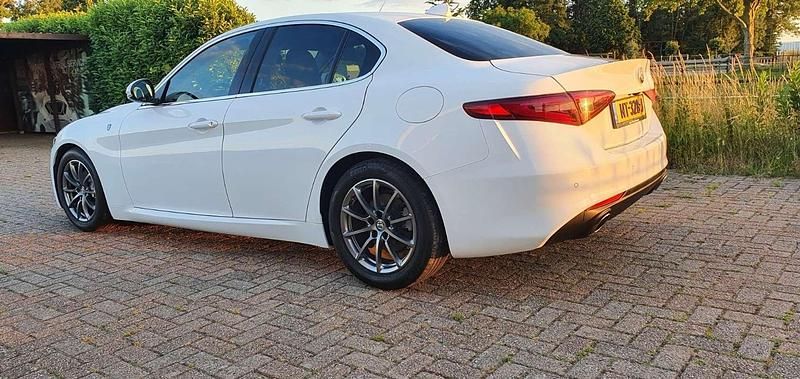 Occasion Alfa Romeo Giulia Super 241 PK (177 kW) 2017 Wit Sedan