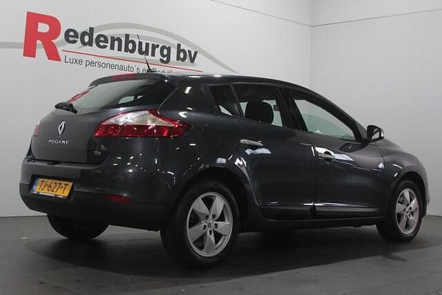 Occasion Renault Mégane III 131 PK (96 kW) 2010 Grijs Hatchback