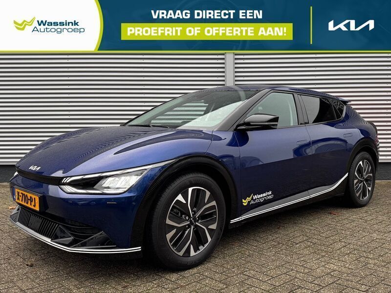 Yacht blue (blauw metallic) Gebruikt 2024 Kia EV6 2 SUV | € 46.900 - Afbeelding 1/4