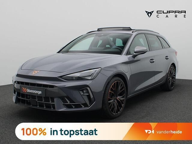 Grijs Nieuw 2025 Cupra Leon VZ Stationwagen | € 48.900 (Iets duurder) - Afbeelding 1/3