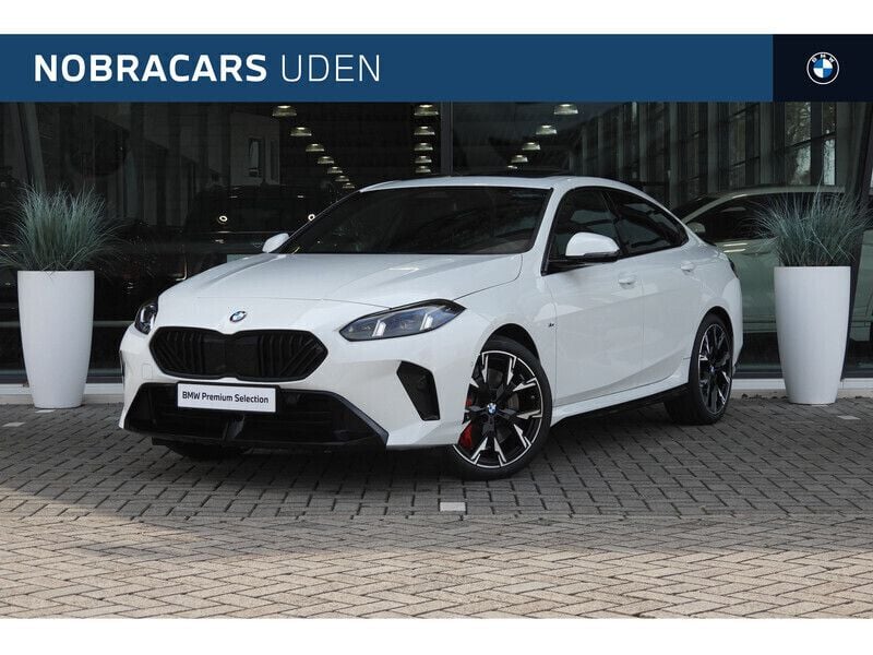 Wit Gebruikt 2025 BMW 220 Comfort Edition Coupé | € 41.450 (Super prijs) - Afbeelding 1/4