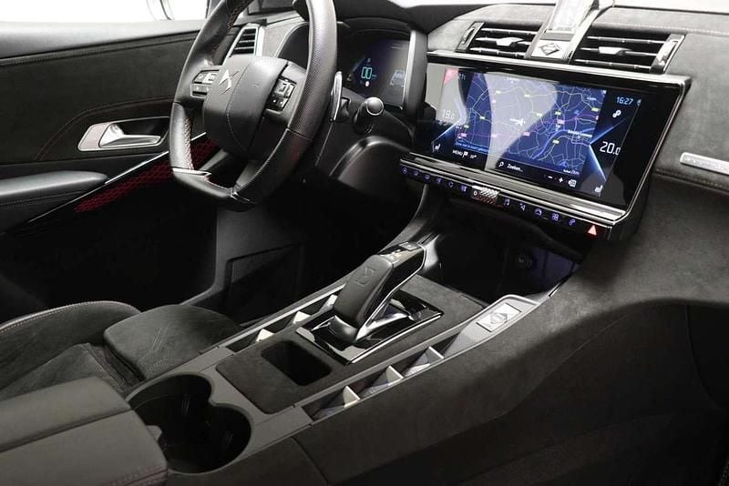 Occasion DS Automobiles DS7 Crossback Performance Line Plus 224 PK (164 kW) 2021 Wit SUV