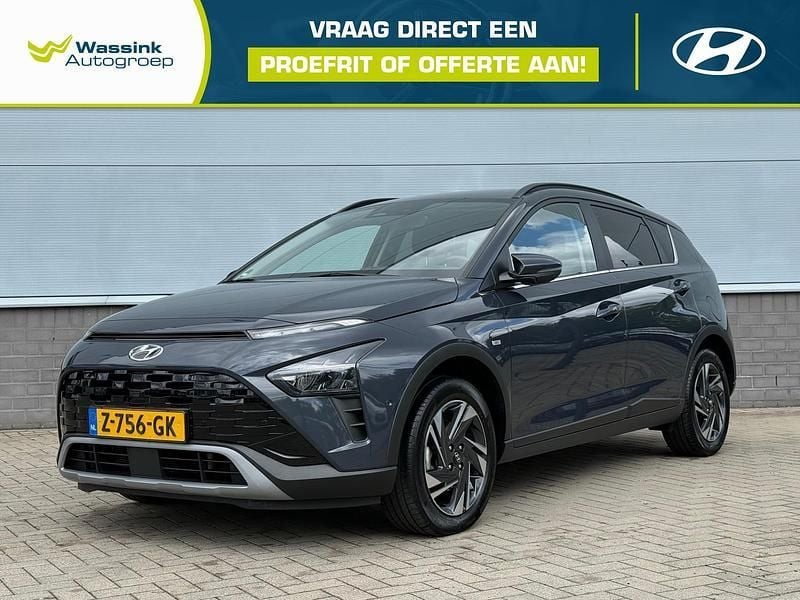 Grijs Gebruikt 2024 Hyundai Bayon Premium SUV | € 25.785 (Duur) - Afbeelding 1/4