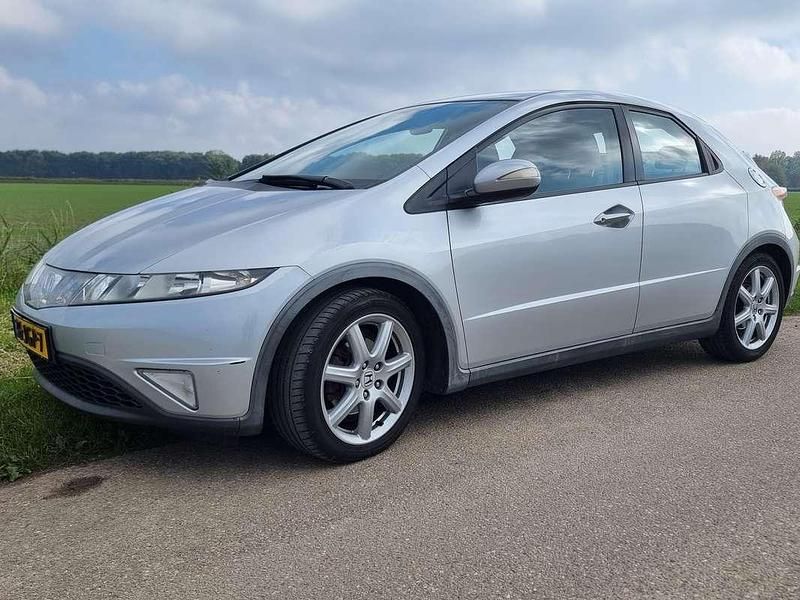 Occasion Honda Civic Comfort 140 PK (102 kW) 2009 Grijs Hatchback