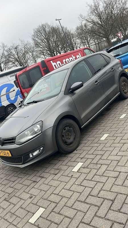 Occasion 2012 VW Polo Highline Hatchback | € 2.150 (Super prijs) - Afbeelding 1/4