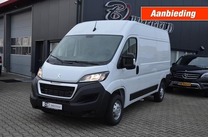 Gebruikt 2024 Peugeot Boxer Van | € 25.750 (Eerlijke prijs) - Afbeelding 1/4