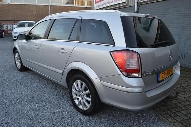 Occasion Opel Astra 116 PK (85 kW) 2009 Grijs Stationwagen