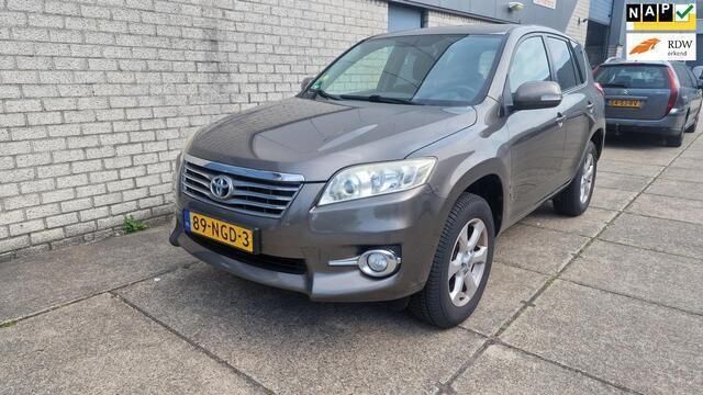 Bruin Gebruikt 2010 Toyota RAV4 SUV | € 8.950 (Eerlijke prijs) - Afbeelding 1/4