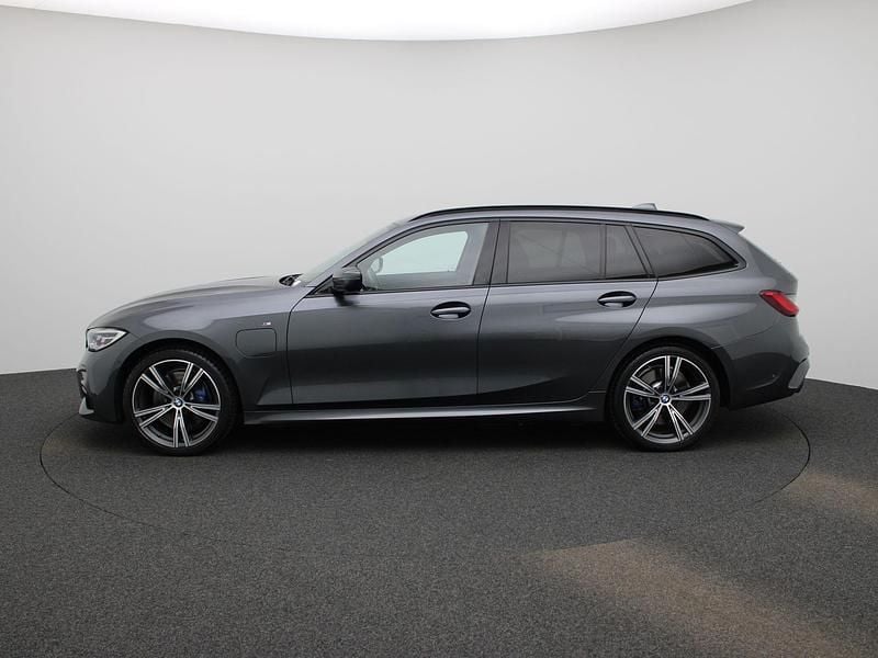 Occasion BMW 330e M Sport 292 PK (214 kW) 2021 Grijs Stationwagen