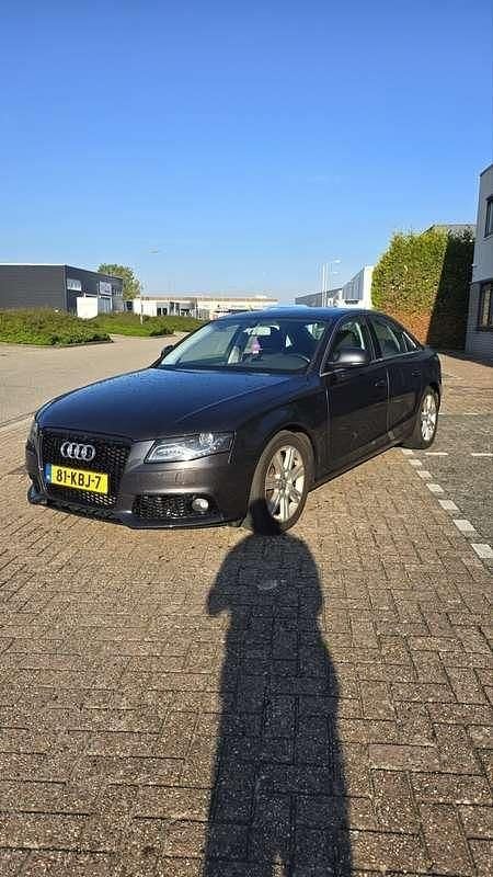 Grijs Gebruikt 2008 Audi A4 Proline Sedan | € 4.499 (Goede deal) - Afbeelding 1/4