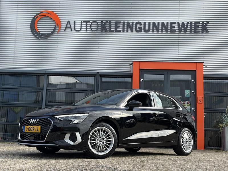 Zwart Gebruikt 2021 Audi A3 Sportback Business Hatchback | € 21.950 (Eerlijke prijs) - Afbeelding 1/4