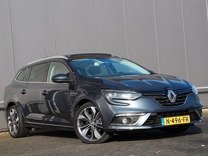 Occasion Renault Mégane IV Signature 110 PK (80 kW) 2018 Stationwagen