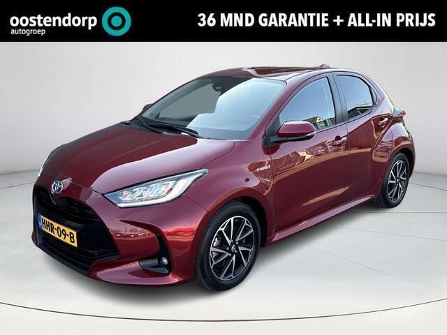 Rood Gebruikt 2021 Toyota Yaris Hatchback | € 22.940 (Iets duurder) - Afbeelding 1/4