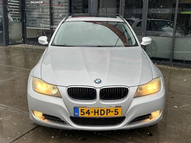 Occasion BMW 320 170 PK (125 kW) 2008 Grijs (metallic) Stationwagen