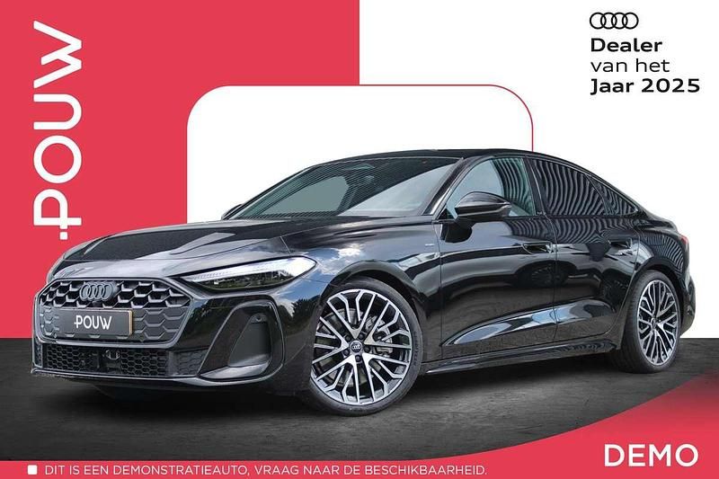Zwart Nieuw 2025 Audi A5 S-Line Coupé | € 70.940 (Duur) - Afbeelding 1/4