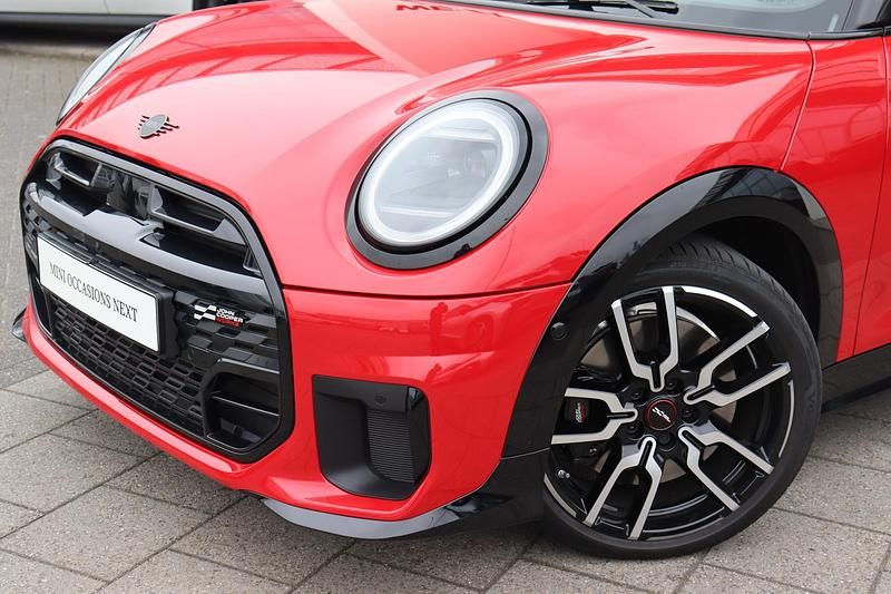 Occasion Mini Cooper S 204 PK (150 kW) 2025 Rood Hatchback