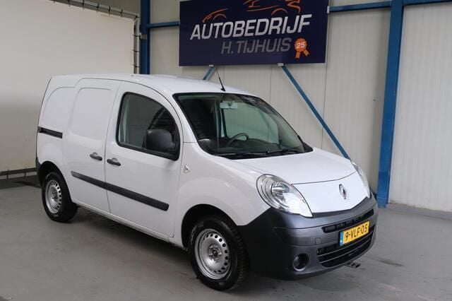 Wit Gebruikt 2011 Renault Kangoo Komfort MPV | € 3.450 (Eerlijke prijs) - Afbeelding 1/4