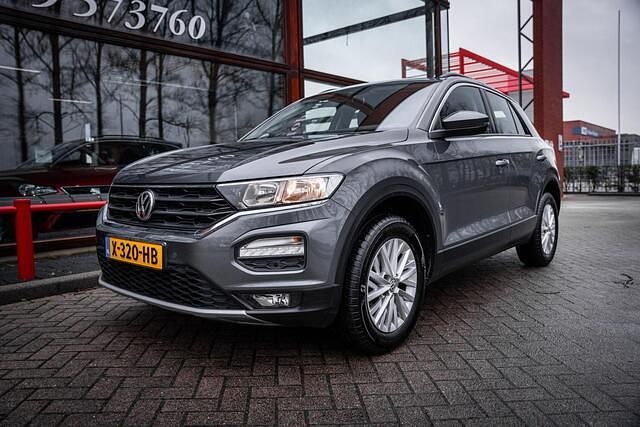 Grijs Occasion 2020 VW T-Roc Sportline SUV | € 23.450 (Goede deal) - Afbeelding 1/4