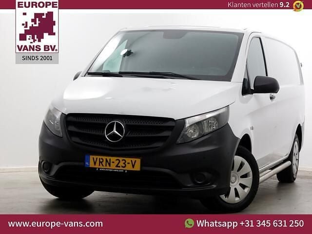 Wit Gebruikt 2022 Mercedes Vito MPV | € 17.950 (Goede deal) - Afbeelding 1/4