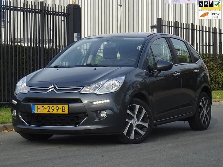 Grijs Occasion 2015 Citroën C3 Feel Hatchback | € 1.999 (Goede deal) - Afbeelding 1/4