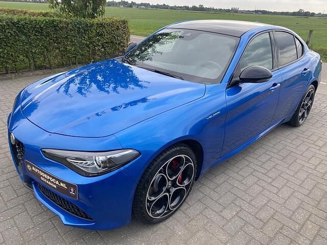 Overige Gebruikt 2022 Alfa Romeo Giulia Veloce Sedan | € 44.950 (Eerlijke prijs) - Afbeelding 1/4