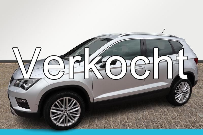 Grijs Gebruikt 2017 Seat Ateca XCELLENCE SUV | € 18.998 (Goede deal) - Afbeelding 1/4