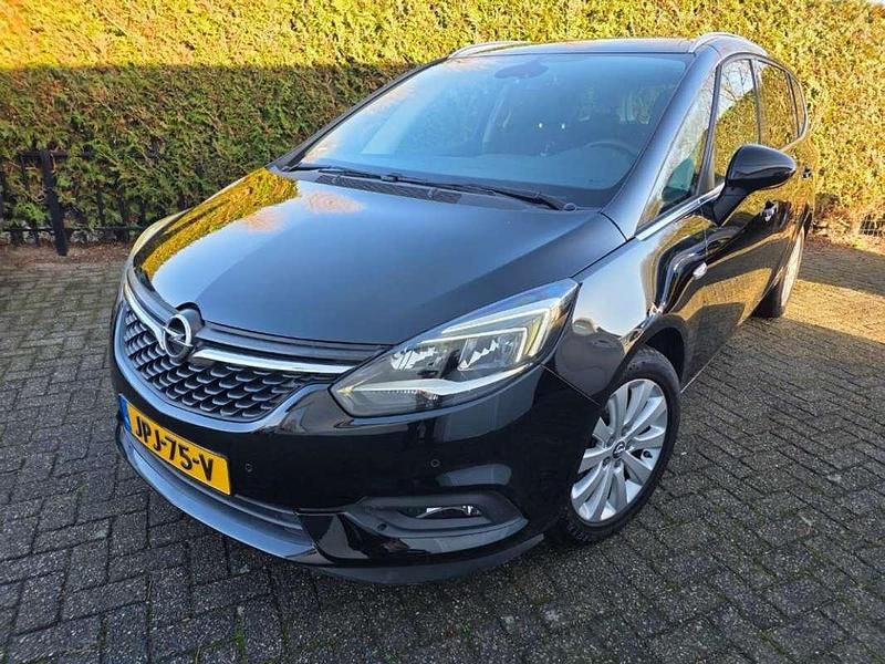 Zwart Gebruikt 2017 Opel Zafira Tourer MPV | € 14.950 - Afbeelding 1/4