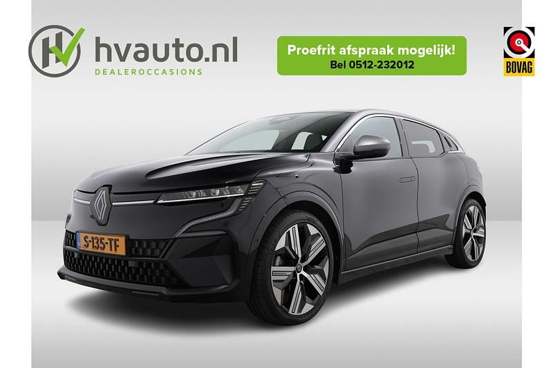Zwart Gebruikt 2023 Renault Mégane Iconic Hatchback | € 28.895 (Eerlijke prijs) - Afbeelding 1/4