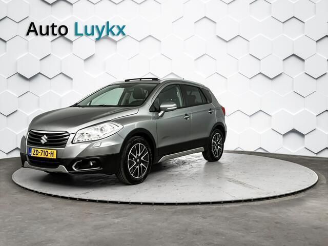 Grijs Gebruikt 2015 Suzuki SX4 S-Cross SUV | € 15.940 (Eerlijke prijs) - Afbeelding 1/4