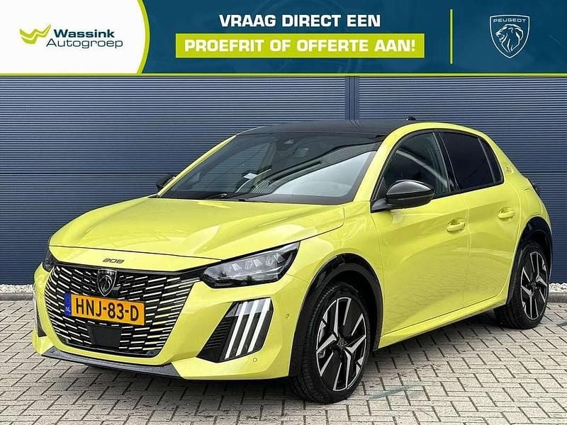 Geel Nieuw 2025 Peugeot e-208 GTi Hatchback | € 32.690 (Eerlijke prijs) - Afbeelding 1/4