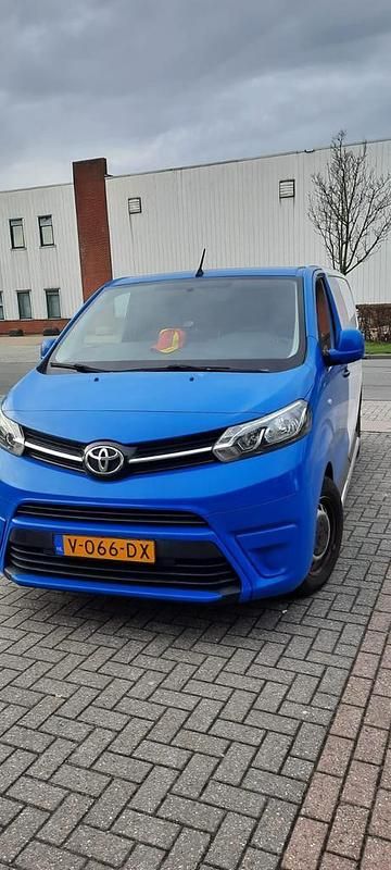 Gebruikt 2017 Toyota Proace Van | € 6.500 (Eerlijke prijs) - Afbeelding 1/4