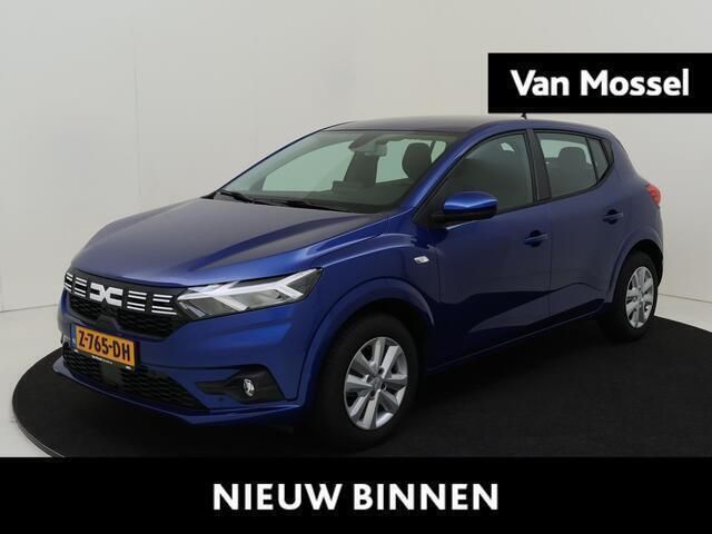Blauw Gebruikt 2024 Dacia Sandero Expression Hatchback | € 17.430 (Goede deal) - Afbeelding 1/4