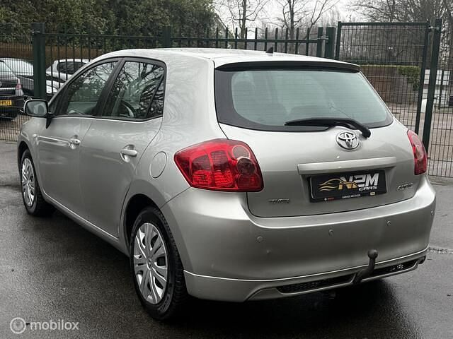 Occasion Toyota Auris 132 PK (97 kW) 2009 Grijs Hatchback