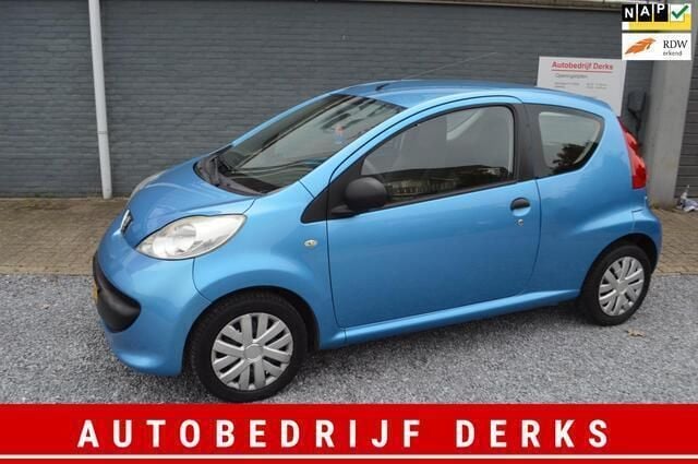 Blauw Gebruikt 2006 Peugeot 107 Hatchback | € 1.950 (Eerlijke prijs) - Afbeelding 1/4