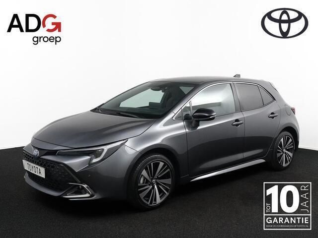 Grijs Gebruikt 2025 Toyota Corolla Hybrid Hatchback | € 38.950 (Duur) - Afbeelding 1/4