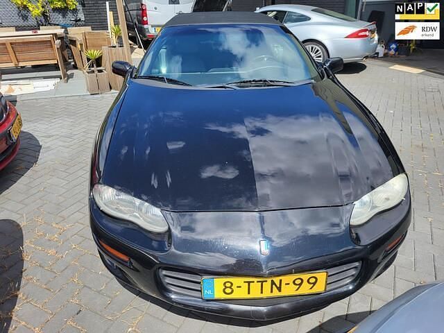 Zwart Gebruikt 2000 Chevrolet Camaro Cabriolet | € 6.950 - Afbeelding 1/1