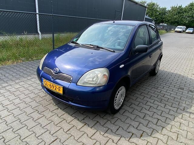 Occasion Toyota Yaris Luna 68 PK (50 kW) 2001 Blauw, metallic lak Hatchback