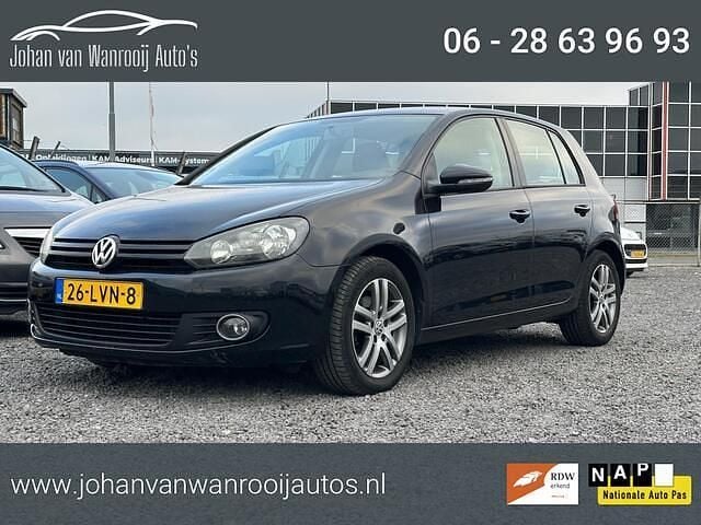 Zwart Gebruikt 2010 VW Golf VI Hatchback | € 4.650 (Goede deal) - Afbeelding 1/4