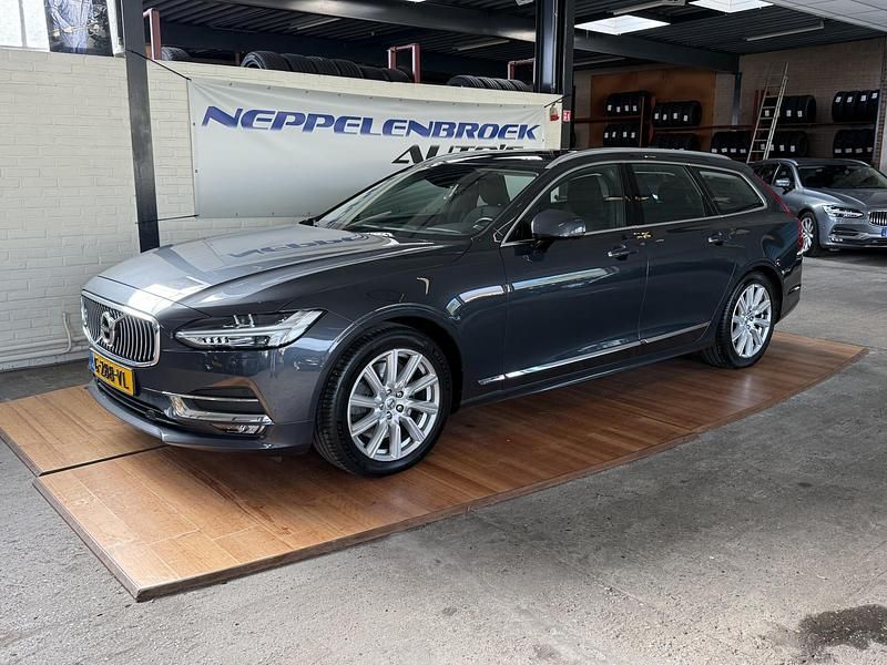 Grijs Gebruikt 2019 Volvo V90 Inscription Stationwagen | € 33.350 (Eerlijke prijs) - Afbeelding 1/4
