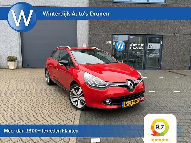 Rood Occasion 2015 Renault Clio GrandTour Dynamique Stationwagen | € 6.250 (Eerlijke prijs) - Afbeelding 1/4